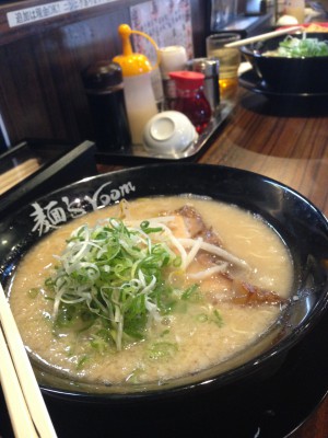 神虎ラーメン（細麺・堅め）