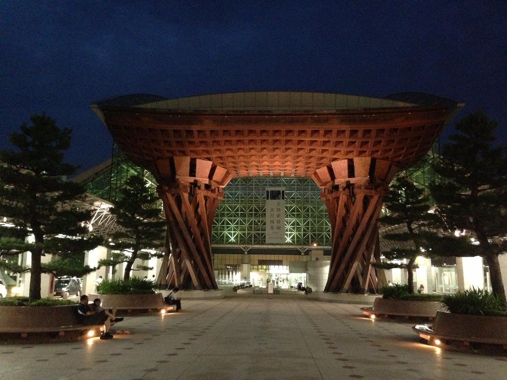 金沢駅