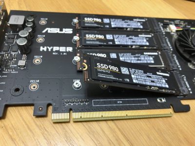 NVMe SSDを4枚搭載できる拡張カード